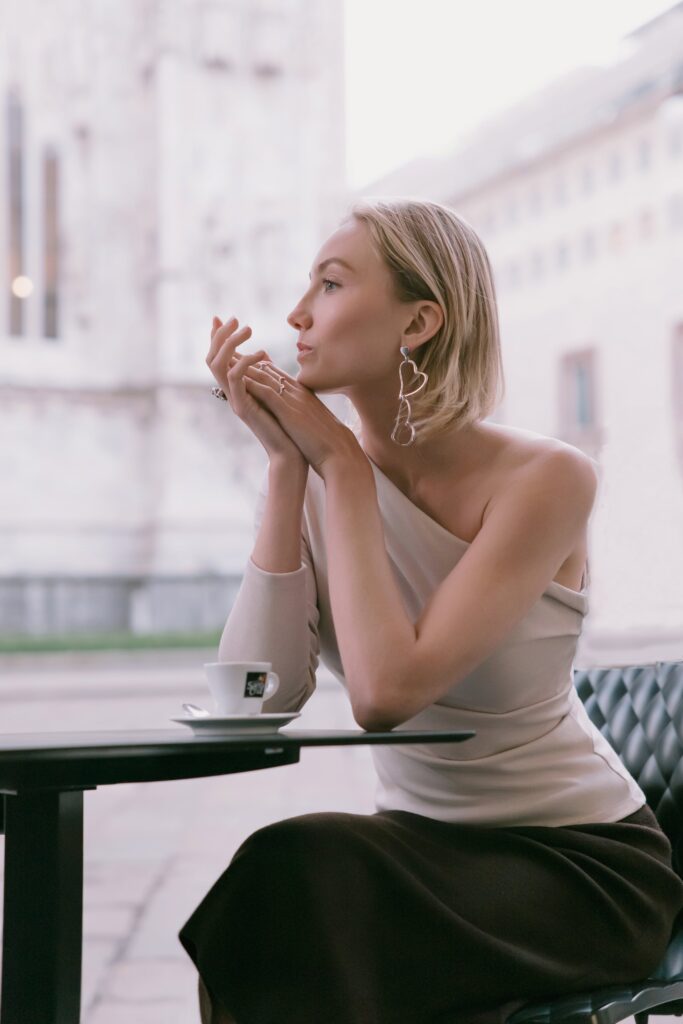 Pulse Mono Earring with Stud